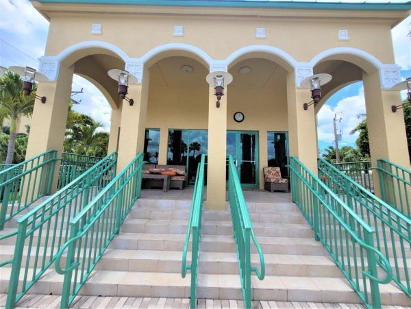 Marco Island Condo 1010743