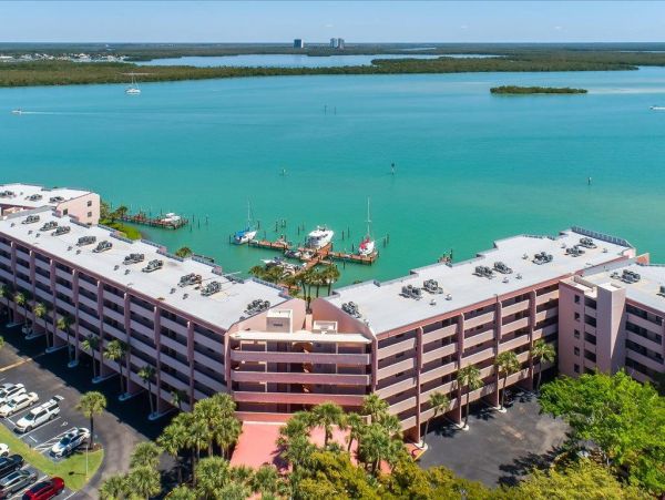 Marco Island Condo 1010748