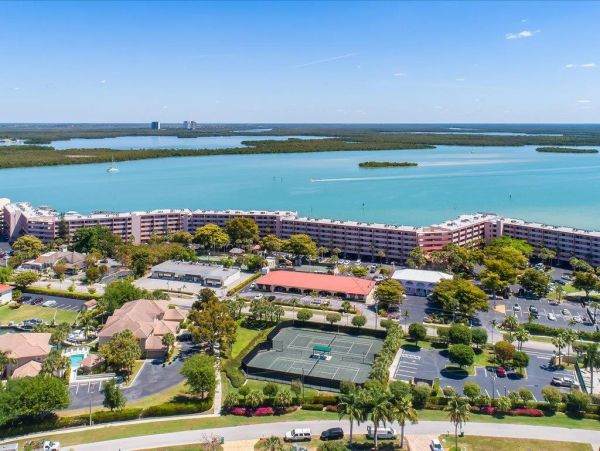 Marco Island Condo 1010748
