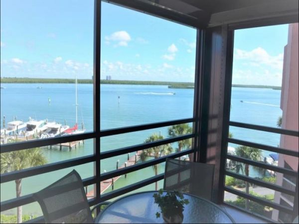 Value Priced Waterside One Bedroom Vacation Condo