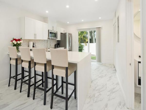 Marco Island Condo 1010750