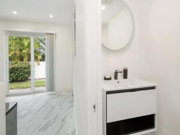 Marco Island Condo 1010750