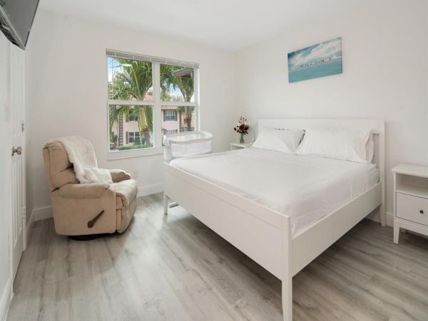 Marco Island Condo 1010750