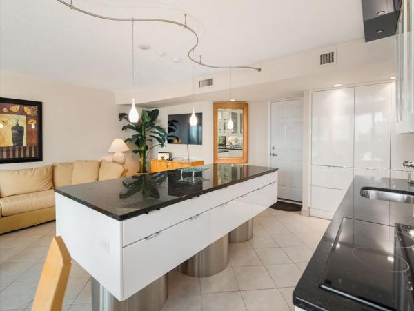 Marco Island Gulf View Vacation Condo