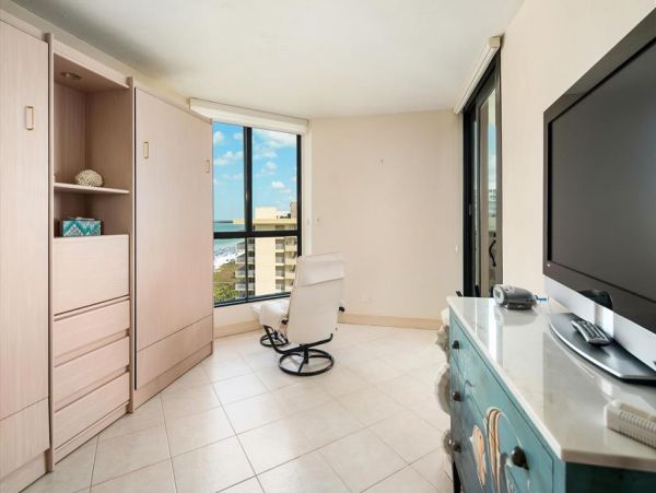 Marco Island Gulf View Vacation Condo