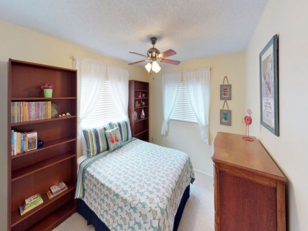 Anna Maria Island Holmes Beach Home 1010755