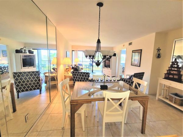 Marco Island Condo 1010759