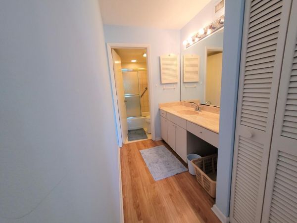 Marco Island Condo 1010759