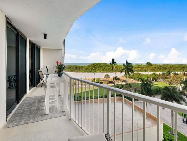 Marco Island Vacation Beach Condo Sleeps 4 Guest