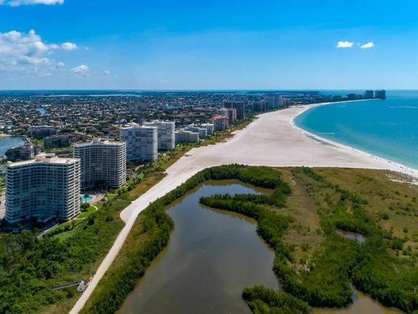 Marco Island Vacation Beach Condo Sleeps 4 Guest