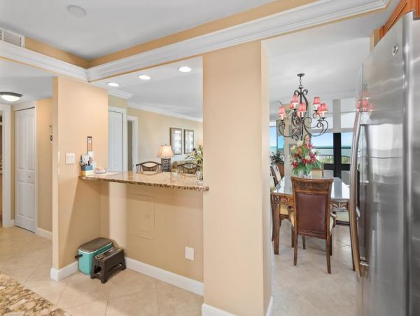 Marco Island Condo with 2 Bedroom & View Gulf of Mexico