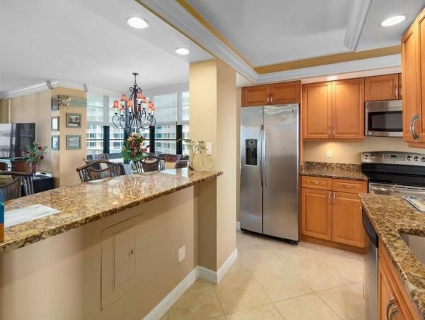 Marco Island Condo with 2 Bedroom & View Gulf of Mexico