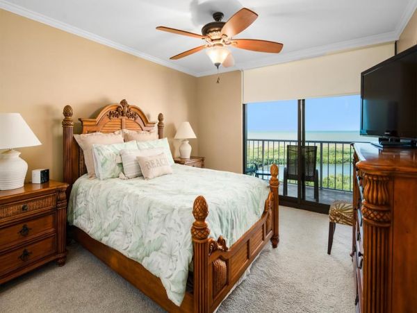 Marco Island Condo with 2 Bedroom & View Gulf of Mexico