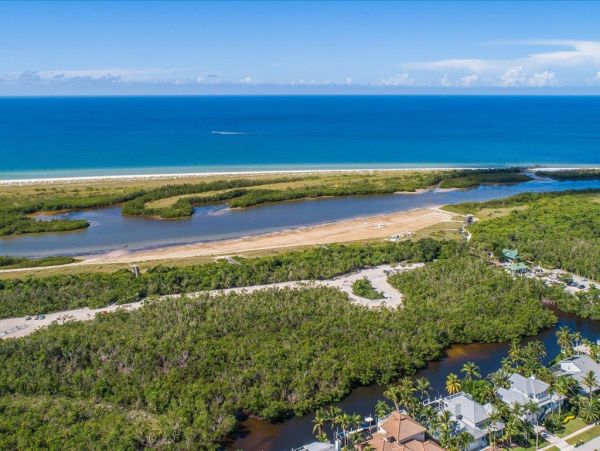 On Beach Marco Island Vacation Condo Two Bedroom