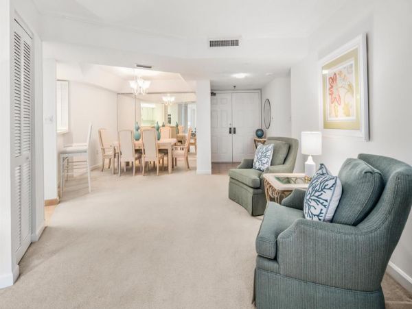 Marco Island Condo 1010776