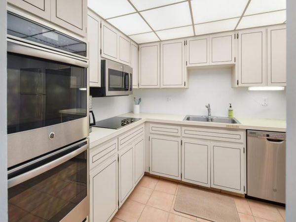 Marco Island Condo 1010776