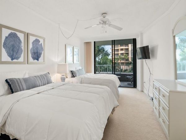 Marco Island Condo 1010776
