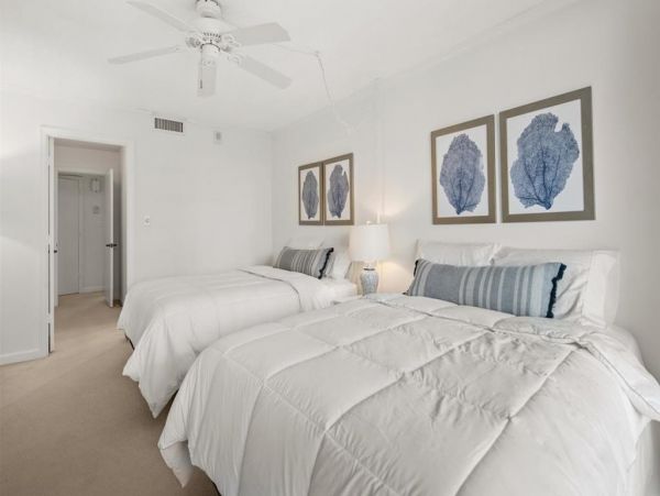 Marco Island Condo 1010776