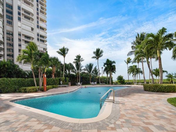 Marco Island Condo 1010776