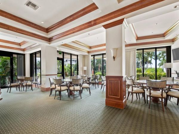 Marco Island Condo 1010776