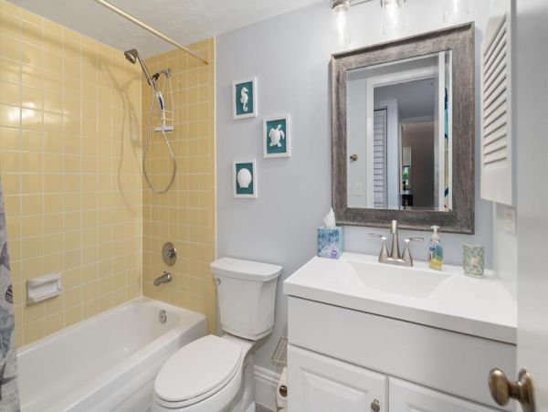 Marco Island Condo 1010778