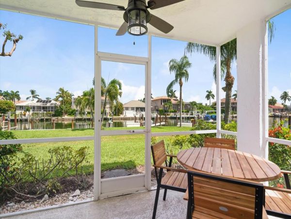 Marco Island Condo 1010778