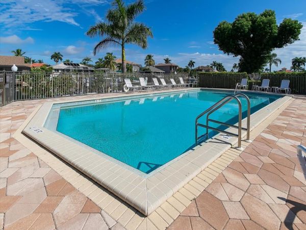 Marco Island Condo 1010778
