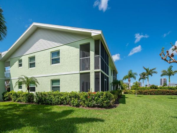 Marco Island Condo 1010778