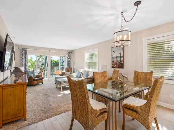 Marco Island Condo 1010780