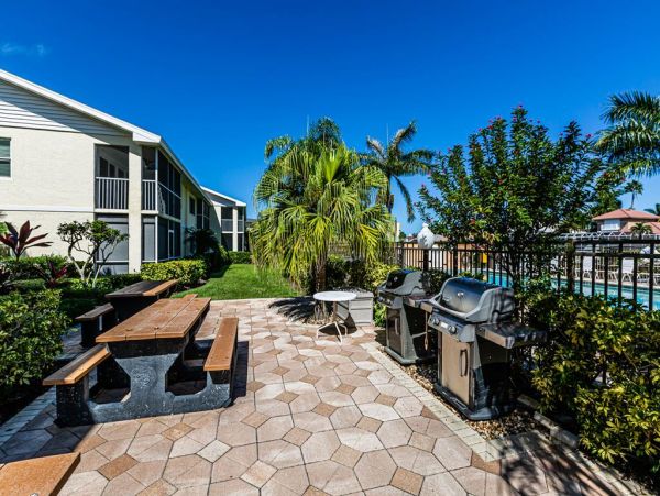 Marco Island Condo 1010780