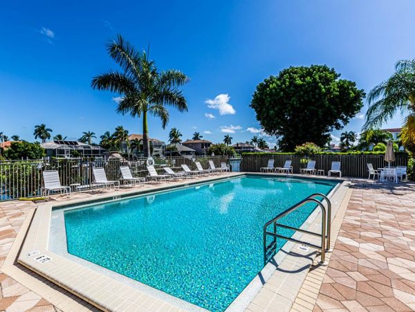 Marco Island Condo 1010780