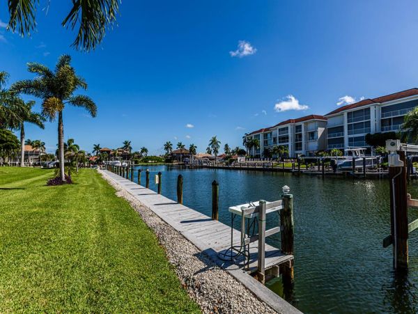 Marco Island Condo 1010780