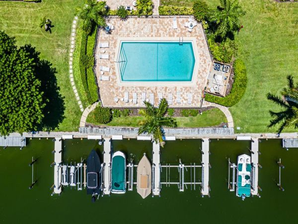 Marco Island Condo 1010780