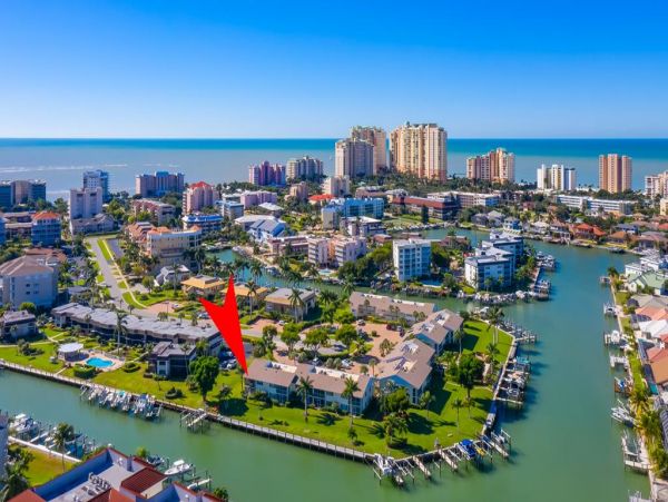 Marco Island Condo 1010780