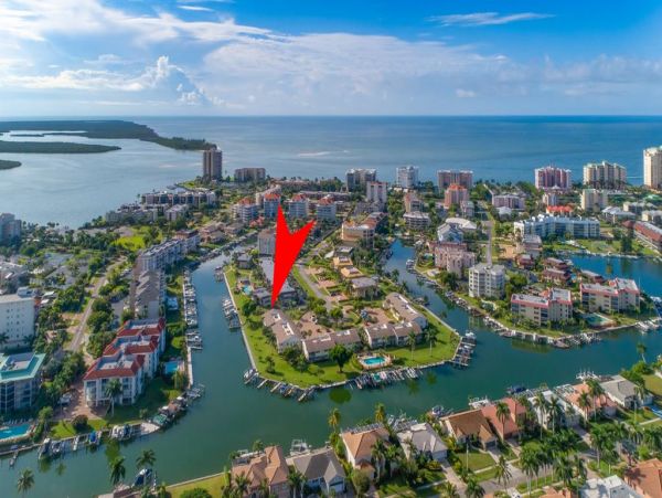 Marco Island Condo 1010780