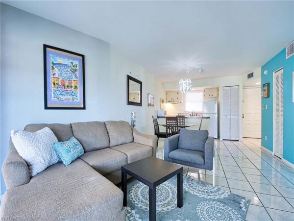 Marco Island Condo 1010782