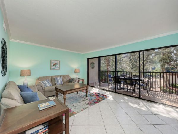 A Rare Three Bedroom Siesta Key Accommodation