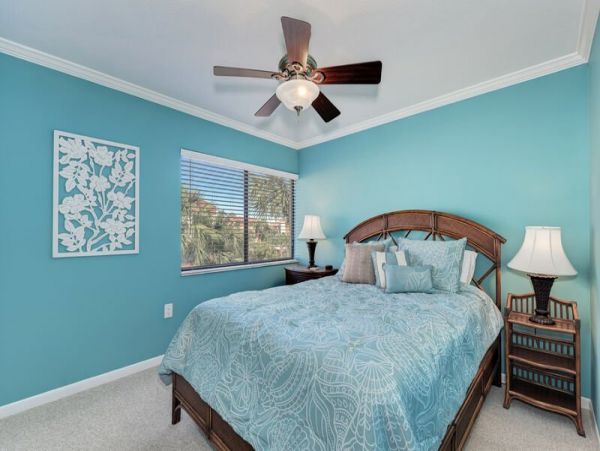 A Rare Three Bedroom Siesta Key Accommodation