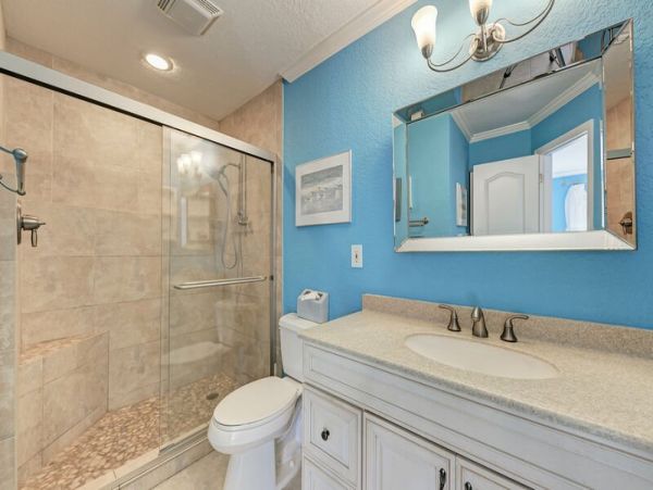 A Rare Three Bedroom Siesta Key Accommodation