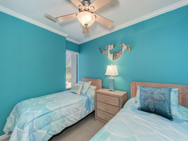 A Rare Three Bedroom Siesta Key Accommodation