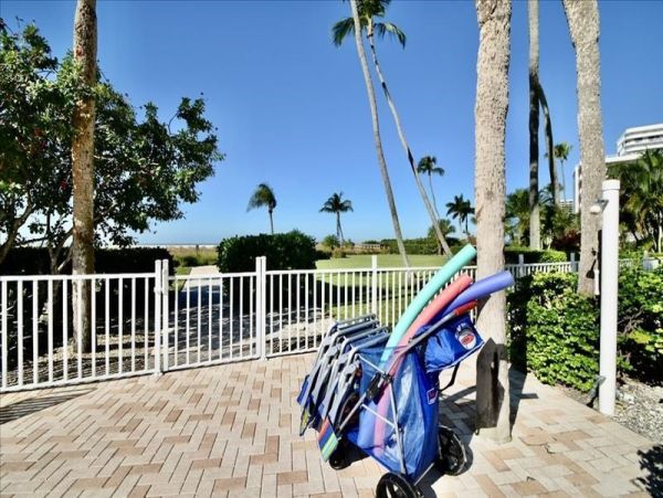 Two Bedroom Two Bathroom Beachfront Condo