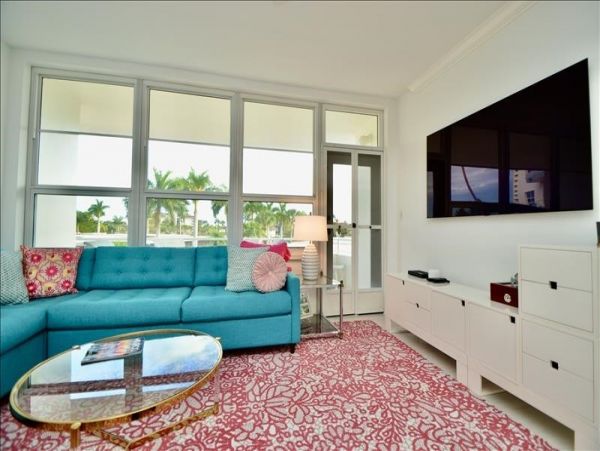 Two Bedroom Two Bathroom Beachfront Condo