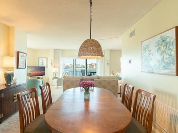 Marco Island Condo 1010787
