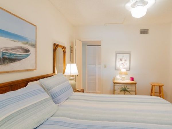 Marco Island Condo 1010787