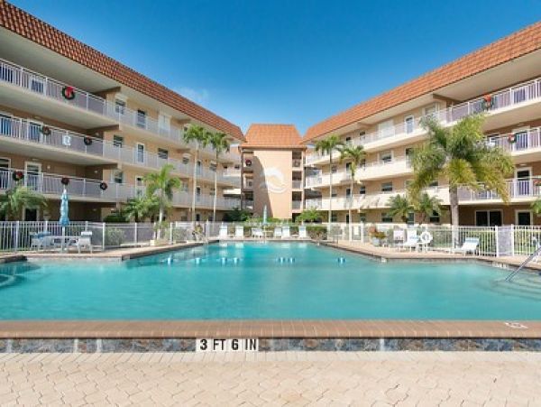 Marco Island Condo 1010787