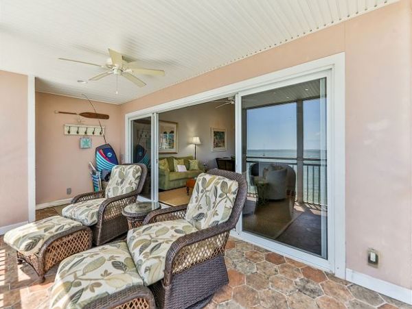 Captiva 2 Bedroom Condo Bay Views Sleeps 4 Walk To Beach