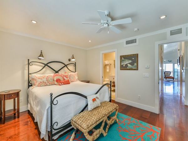 Captiva 2 Bedroom Condo Bay Views Sleeps 4 Walk To Beach