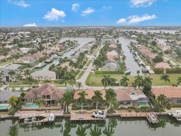 Marco Island Home 1010789