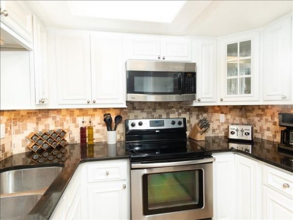 Marco Island Beachfront 2 Bedroom Condo Sleeps 6 Guests