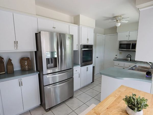 Cape Coral Vacation Home Three Bedroom Salt Water Pool